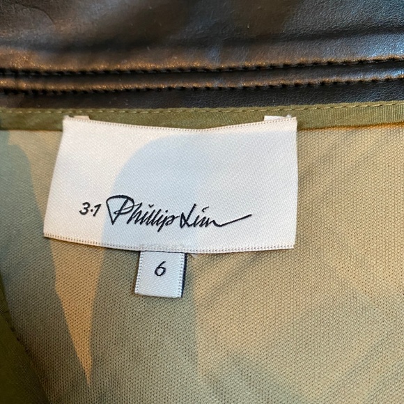 3.1 Phillip Lim Mini Skirt size 6 quilted scuba material & veganleather accents - Picture 2 of 5